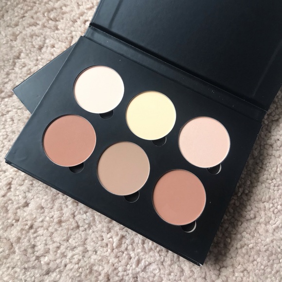 LIGHT TO MEDIUM ABH Contour Palette - Picture 7 of 7